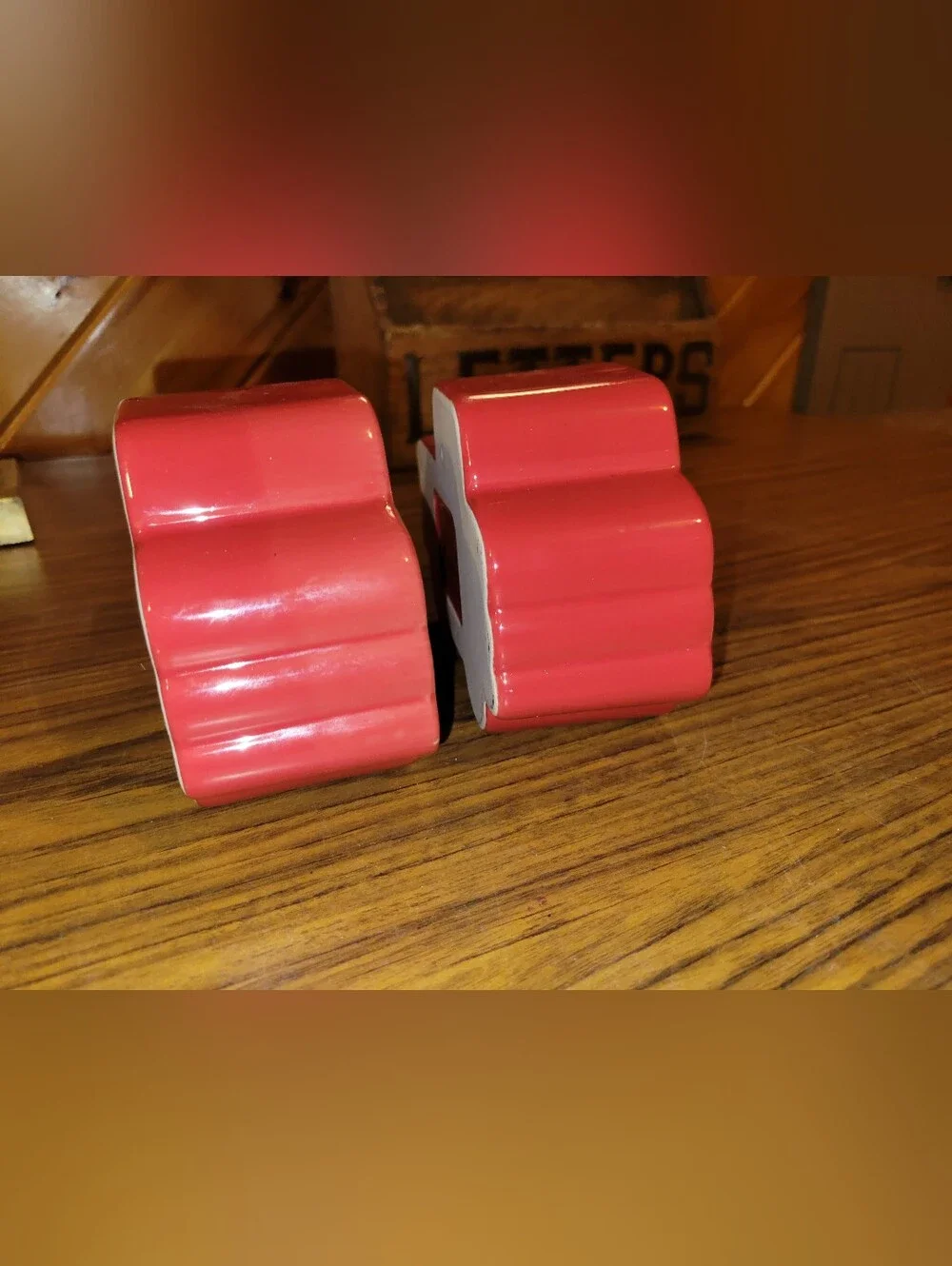 2 Nantucket Mini Loaf Truck Shaped Ceramic Pans